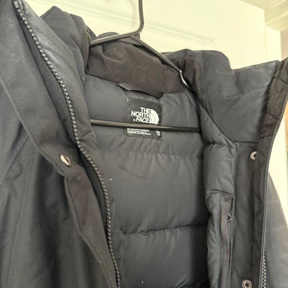 The North Face Women's Arctic Parka II - Picture 6 of 7